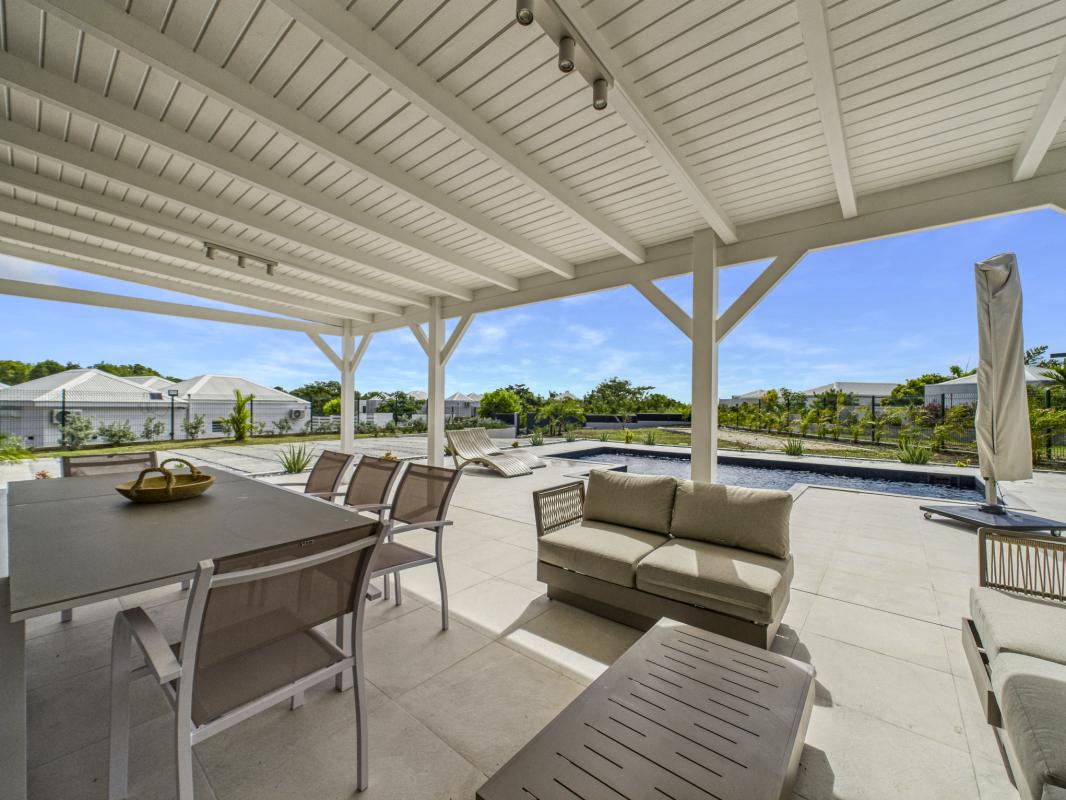 6.Location Villa piscine Saint François Guadeloupe_Terrasse